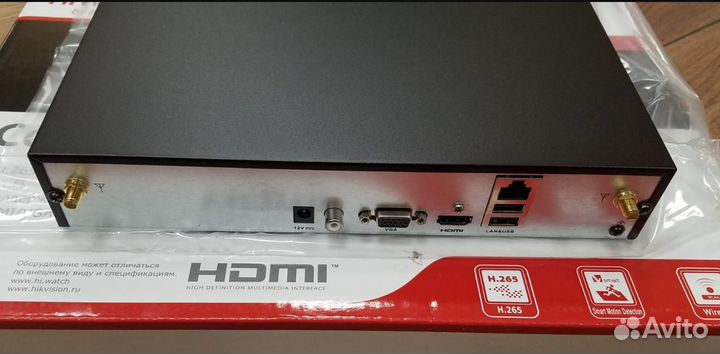 IP регистратор Hiwatch 4 канала DS-N304W