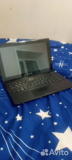 Нетбук asus x200ma
