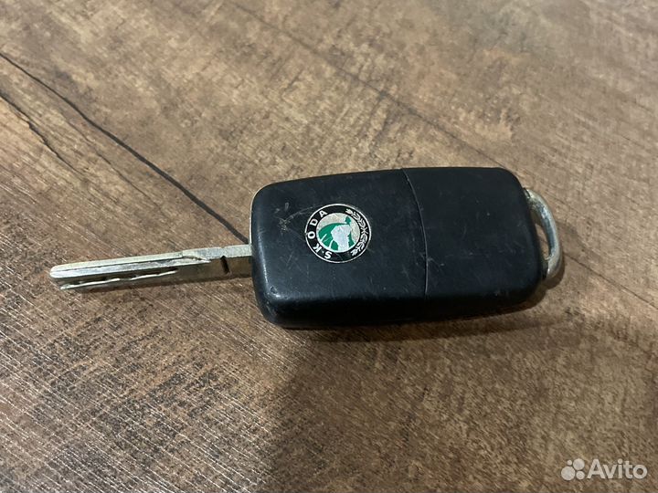 Ключ зажигания skoda octavia a5