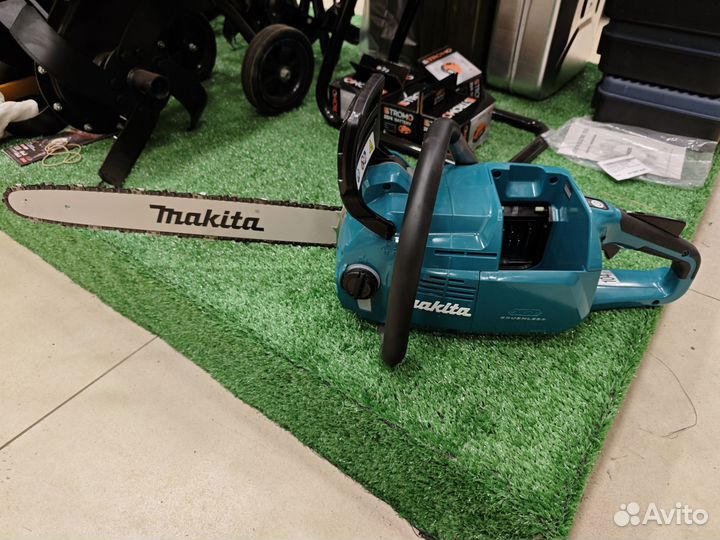 Аккумуляторная цепная пила Makita UC017G