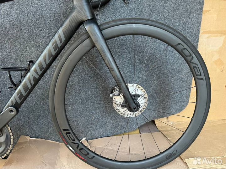 Топовый Specialized Tarmac Expert SL6 Disc Di2