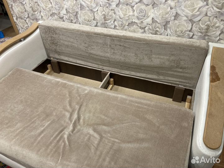Диван бу