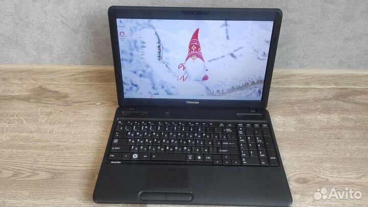 Ноутбук Toshiba C660, i5-2450M