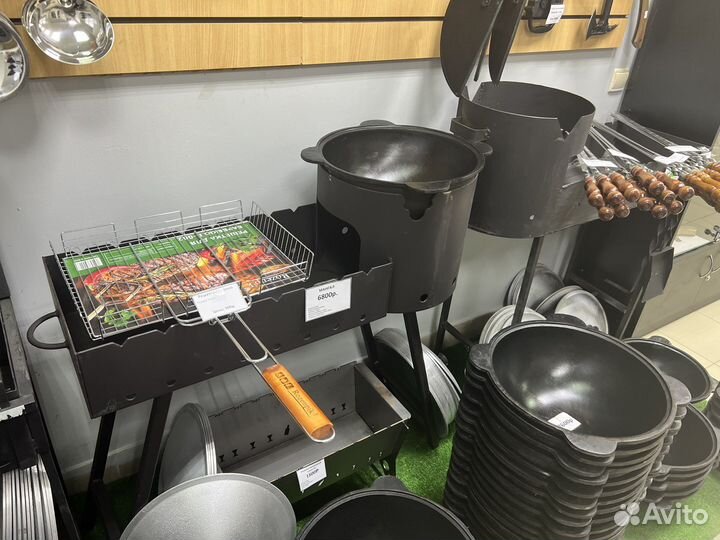 Мангалы с подказанником и без