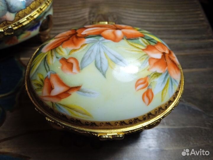 Фарфоровые шкатулки