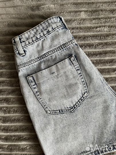 Женские джинсовые шорты