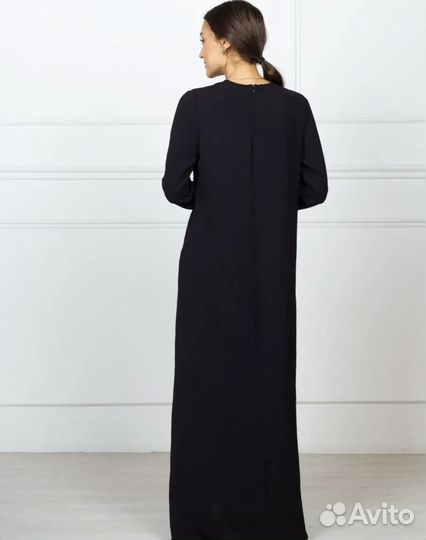 Платье длинное 44 новое