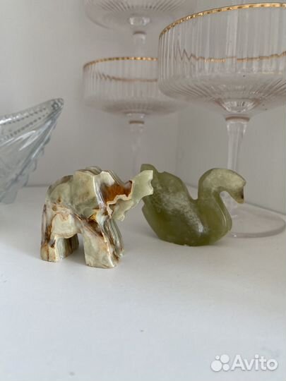 Фигурки из оникса