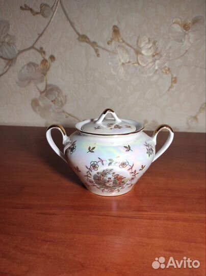 Сахарница от сервиза Мадонна