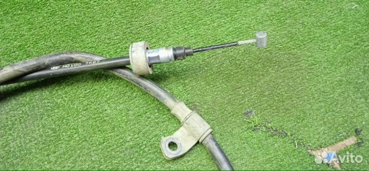 Трос ручного тормоза задний правый Hyundai Creta