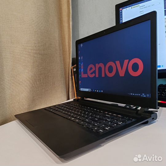 Ноутбук lenovo 15.6 4ядра SSD/HDD intel RAM8GB