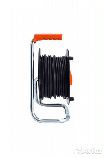 Удлинитель на катушке разных типов