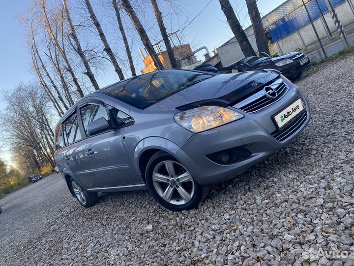 Opel Zafira 1.8 МТ, 2010, 207 000 км