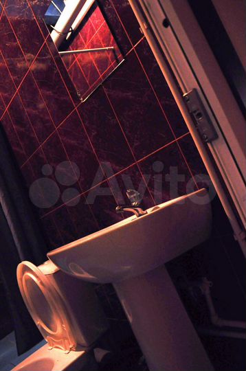 Комната 36 м² в 2-к., 2/2 эт.