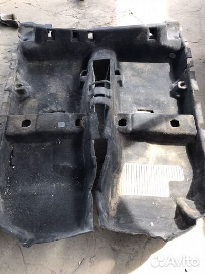 Ковролин салона Ford Focus 2