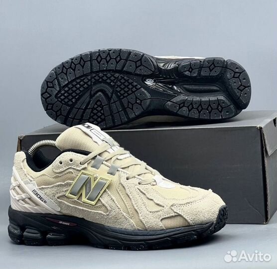 Удобные кроссовки New Balance 1906