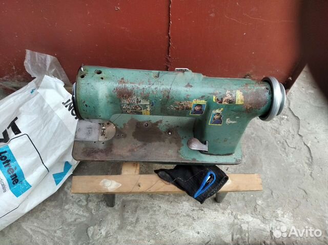 Промышленная швейная машина 97 класс с мотором