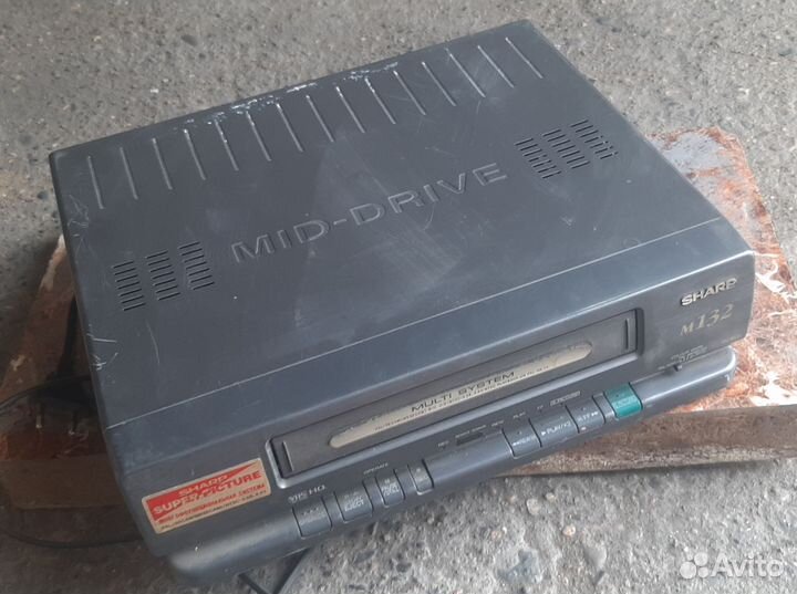 Видеокассетный плейер sharp