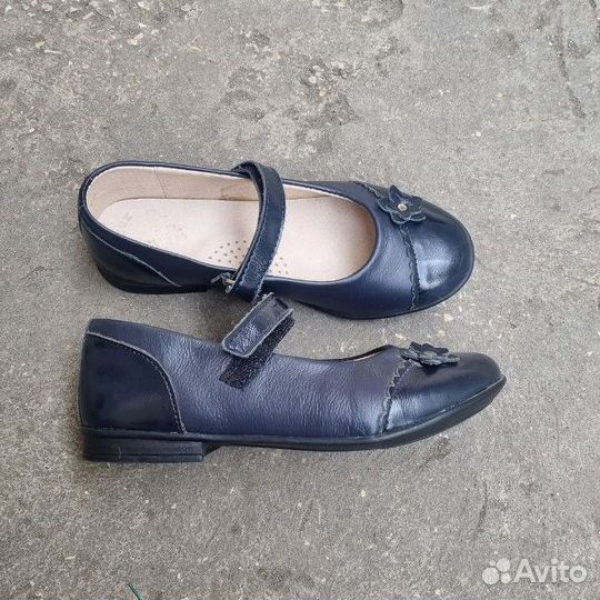 Новые кожаные туфли для девочки р.29