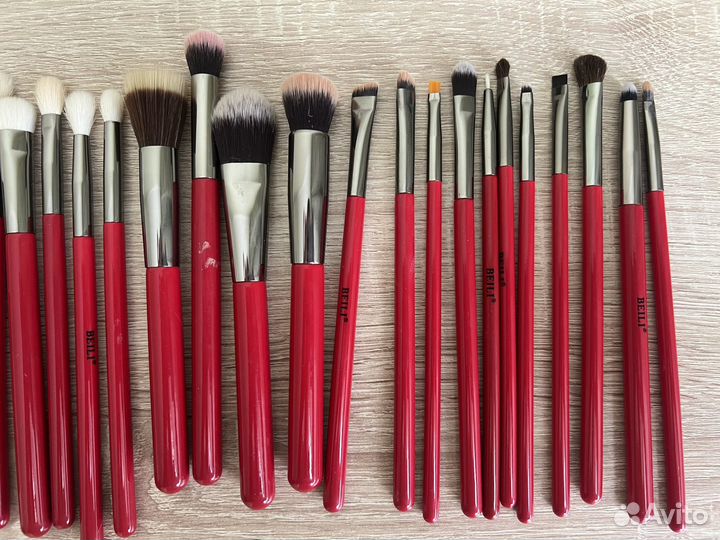 Кисти для макияжа (25 штук)