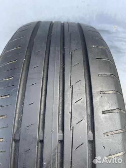 Yokohama BluEarth AE50 215/65 R17 99V