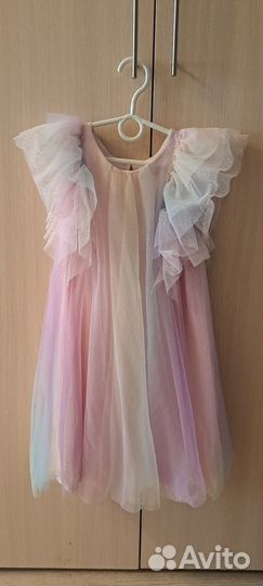 Платье нарядное для девочки 122 размер