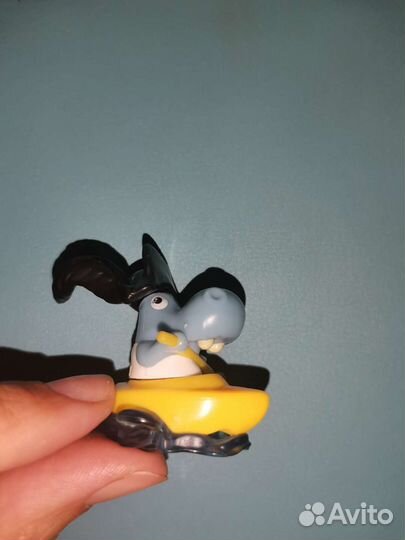 Kinder бегемотики