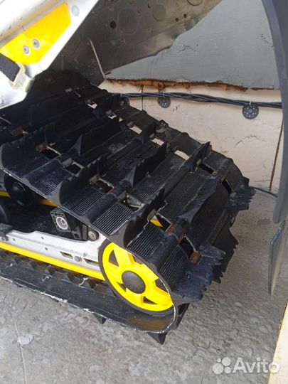 Ski-doo mxz renegade x800