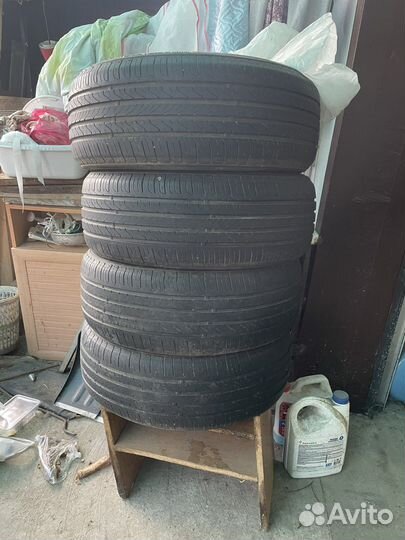 Wanli H220 215/55 R17 94B