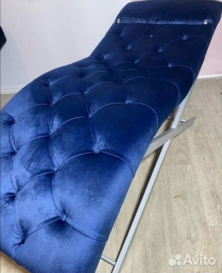 Кушетка для мастеров бьюти