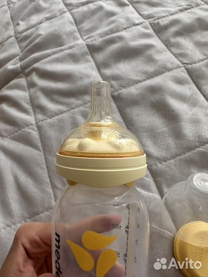 Бутылка medela