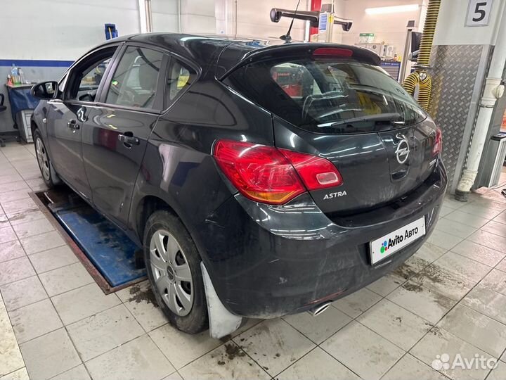 Opel Astra 1.4 AT, 2012, 153 231 км