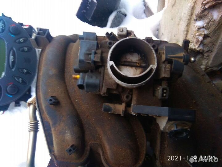 Дроссель с коллектором впускной Ситроен