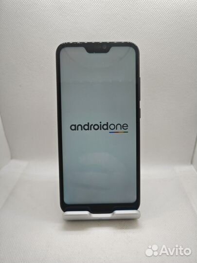 Xiaomi Mi A2 Lite Android One, 4/32 ГБ