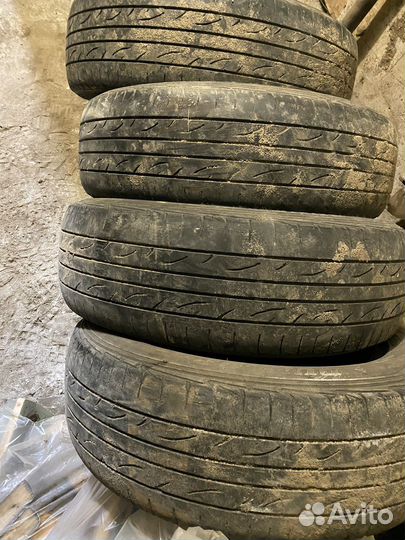 Dunlop Axiom Plus 185/65 R15