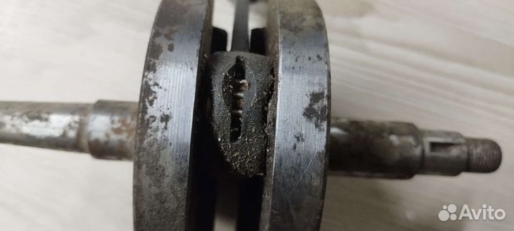 Коленвал мотороллер муравей