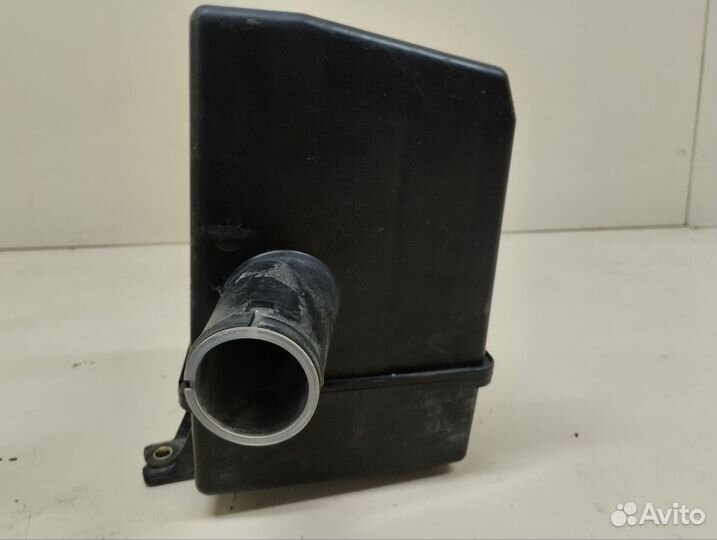 Резонатор воздушного фильтра Nissan Almera Classic