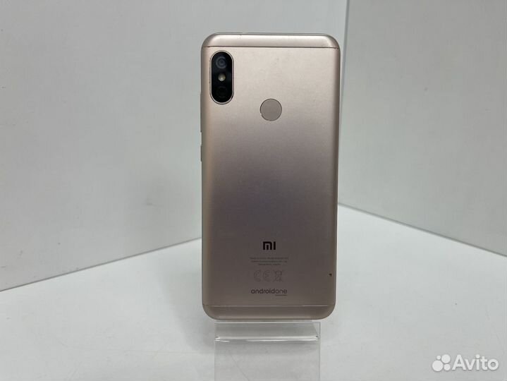 Xiaomi Mi A2 Lite Android One, 4/64 ГБ