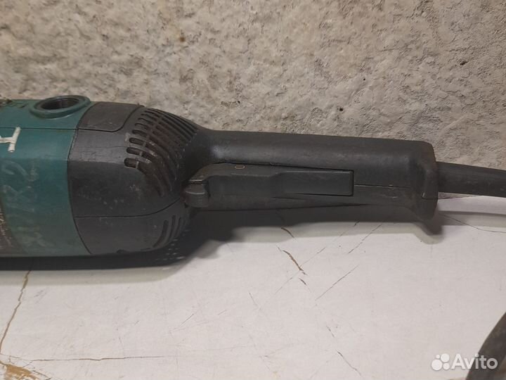 Ушм болгарка makita 9069 не рабочая