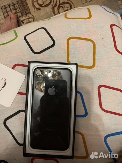 iPhone 8, 64 ГБ