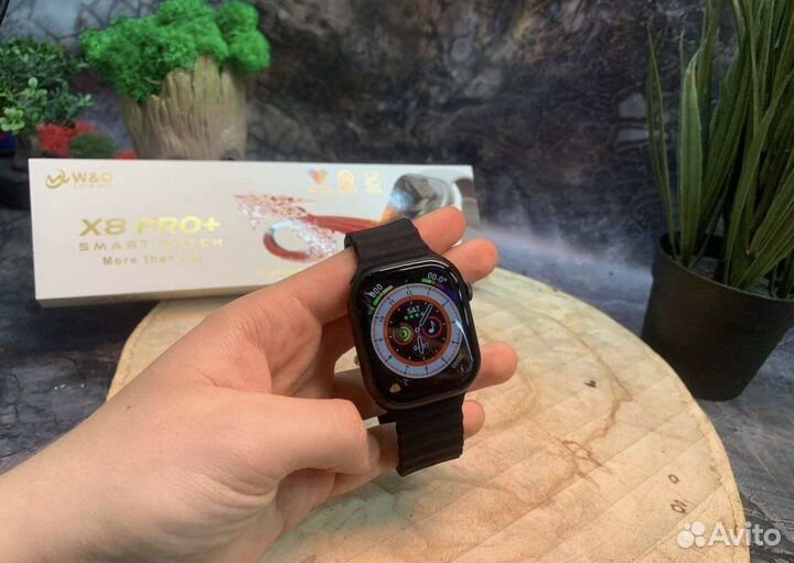 Apple Watch 8 (Premium)