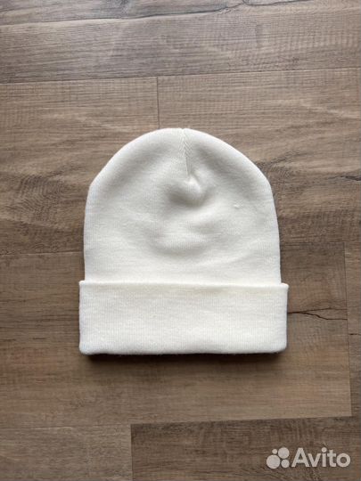 Шапка новая