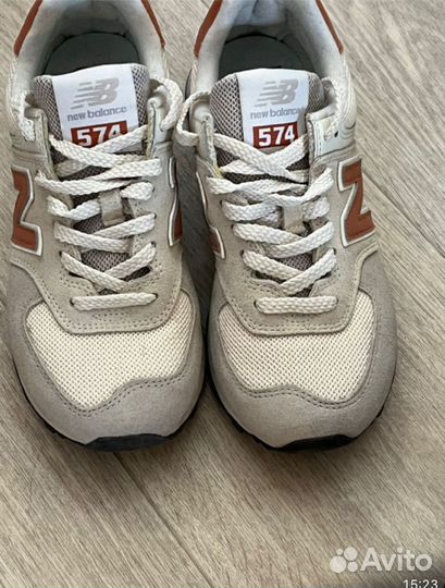 Обувь женская кроссовки