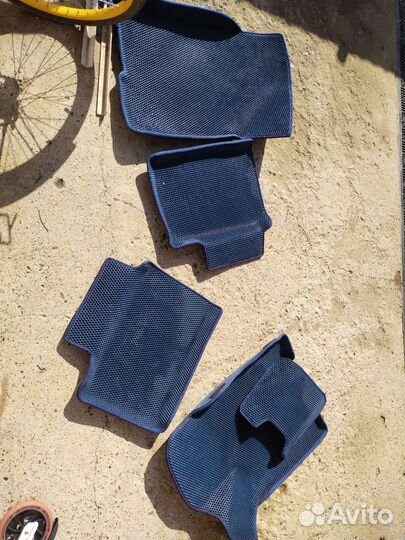 Коврики лада Веста св