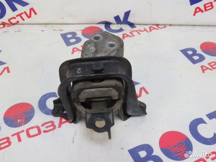 Подушка двигателя Право toyota funcargo NCP25 1NZ