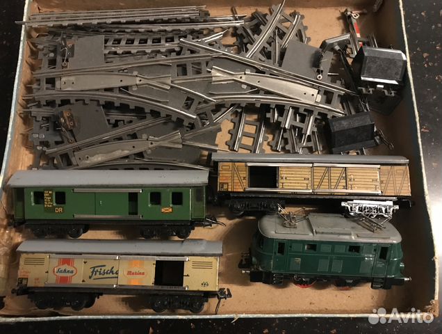 Модель железная дорога авито. Tech train 90127 модель железной дороги. Модель поезда дизельного советского. Макет жд на полке. Tomytec модели железных дорог.