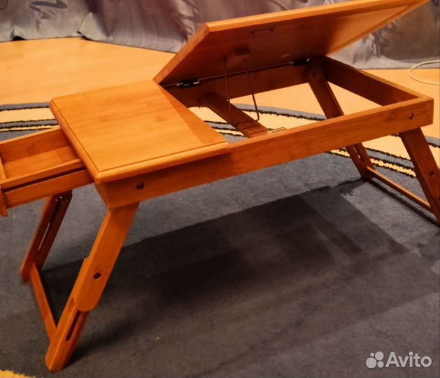 Столик для завтрака в постели