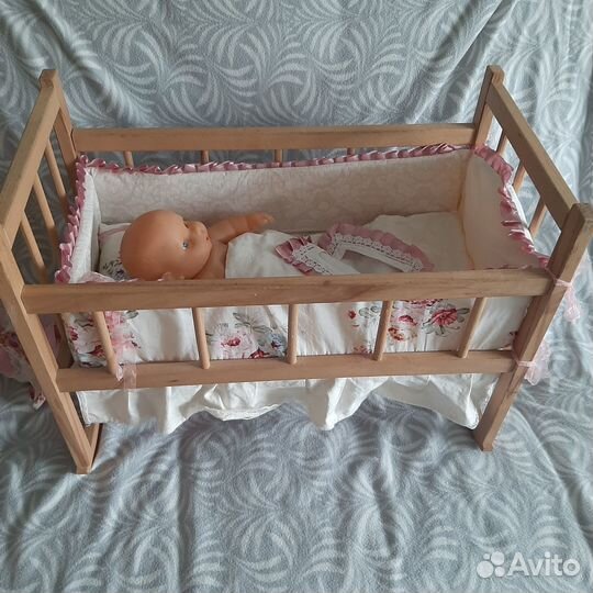 Кукольная кроватка