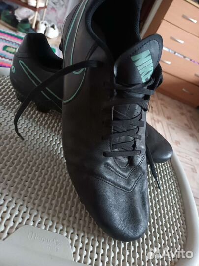 Футбольные бутсы nike tiempo