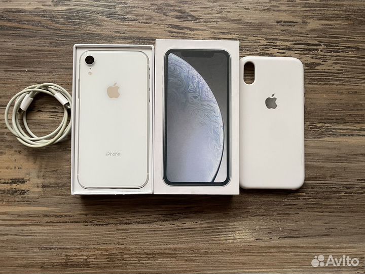 iPhone Xr, 64 ГБ